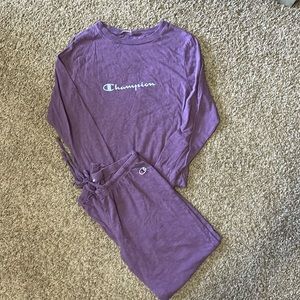 Champion sleep outfit